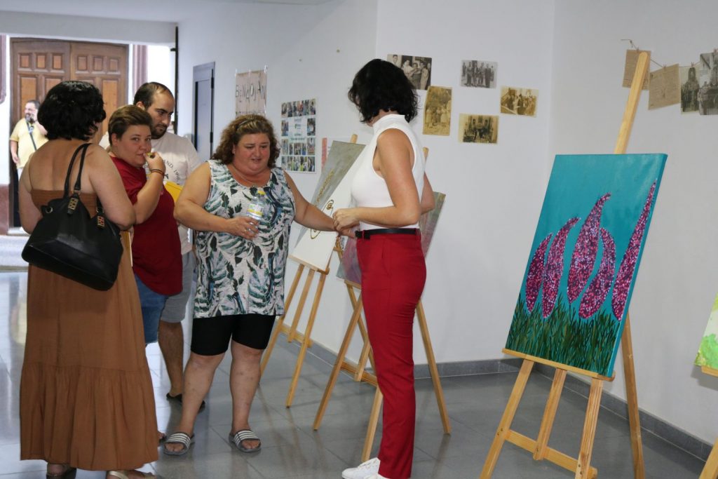 Fundación Asprodisis participa en la Semana Cultural de Benaoján con una exposición de pintura y un taller de cosmética natural